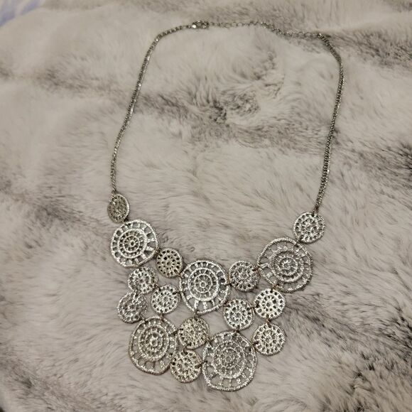 Lonna & Lilly Silver-Toned Textured Disc necklace - Picture 1 of 6